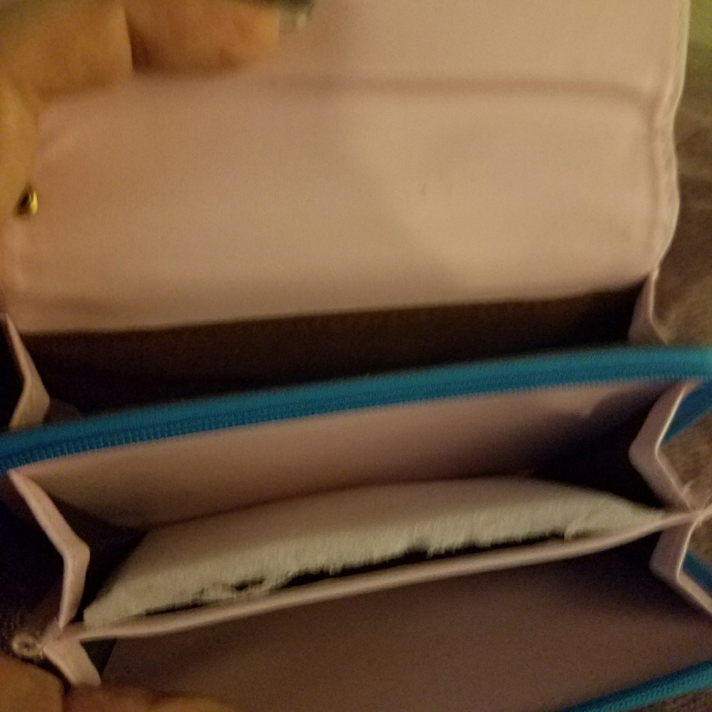 Cell Phone Wallet - Picture 3 of 5